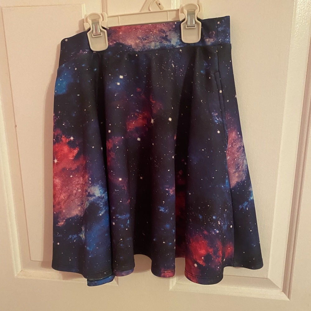 Hot Topic Small Galaxy Skirt with Pockets